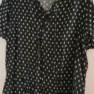 Old Navy short sleeve black flowy top XXL